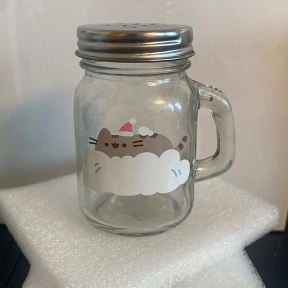 Pusheen glass salt shaker - Picture 1 of 3